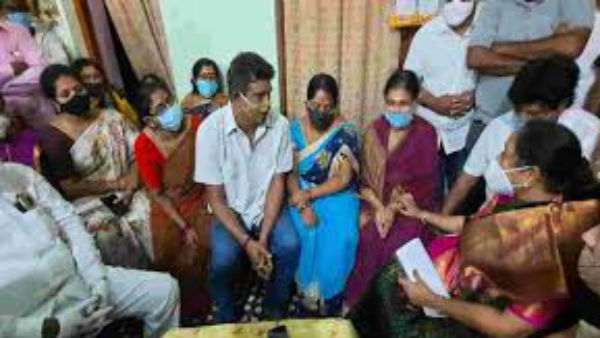 వరలక్ష్మి మైనర్ కావటంతో పోక్సో చట్టం క్రింద కేసు నమోదు