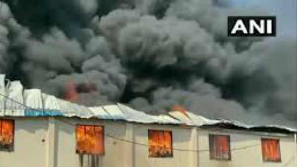 vmassive fire broke out at a plastic manufacturing unit in Gujarats Valsad vmassive fire broke out at a plastic manufacturing unit in Gujarats Valsad