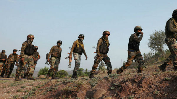 delhi police foil major terror attack in city 2 Jaish-e-Mohammed terrorists arrested delhi police foil major terror attack in city 2 Jaish-e-Mohammed terrorists arrested