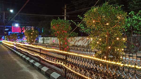 భారీగా బందోబస్తు మధ్య..