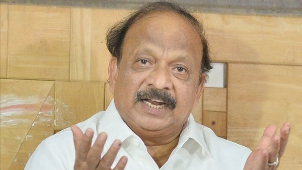 కాలింగ్ బెల్ వేసిన సీబీఐ