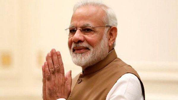 యోగాకు మోడీ భక్తుడు.. ప్రపంచానికి ఆదర్శమని గుర్తించారు