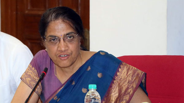 సీఎస్ నీలం సాహ్నిపై ఇప్పటికే గవర్నర్ కు ఫిర్యాదు చేసిన ఎస్ఈసి