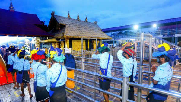 Now Sabarimala pilgrims get medicinal drinking water in bottles Now Sabarimala pilgrims get medicinal drinking water in bottles