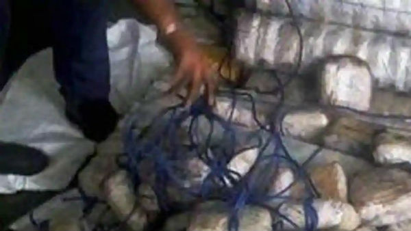 100kg heroin in empty fuel tank seized from Lankan boat. Pakistan is the source 100kg heroin in empty fuel tank seized from Lankan boat. Pakistan is the source