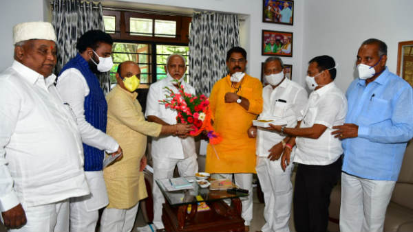 శిరాలో సీన్ రివర్స్
