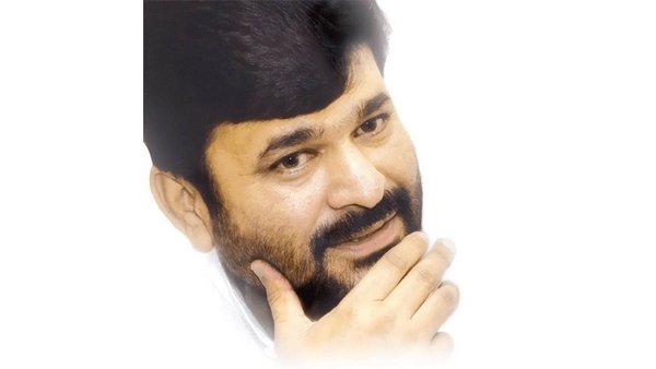 బీజేపీ లీడర్ దారుణ హత్య