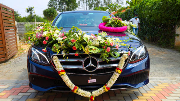 బిగ్ షాట్స్ ఇంట్లో పెళ్లి అదుర్స్