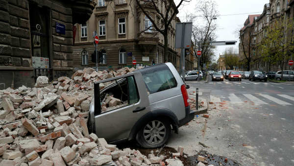 Strong 6.3 magnitude earthquake rocks central Croatia, day after strong tremors Strong 6.3 magnitude earthquake rocks central Croatia, day after strong tremors