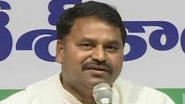 తెర పైకి అద్దంకి దయాకర్ పేరు...