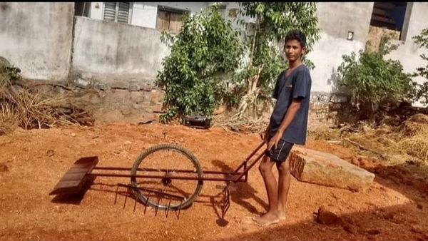 స్క్రాప్ తో వ్యవసాయ పనిముట్లు తయారు చేస్తున్న సూర్యాపేట యువకుడు