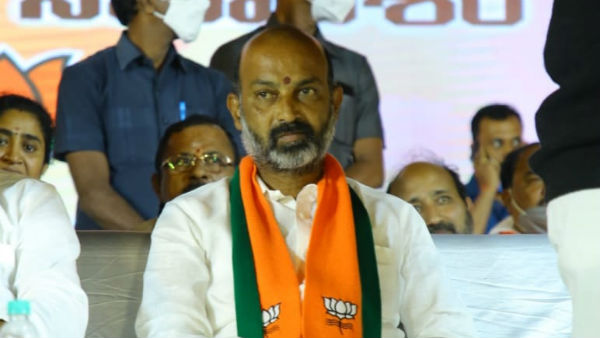 ఈ ఎన్నికలు కుటుంబ పాలనకు ప్రజాస్వామ్యానికి మధ్య జరిగిన ఎన్నికలు