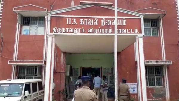 బయటకు వెళ్లిన భర్త మాయం