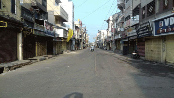 డిసెంబర్ 8న భారత్ బంద్ కు పిలుపు .. హైవే లపై టోల్ ట్యాక్స్ లను అడ్డుకోవాలని నిర్ణయం