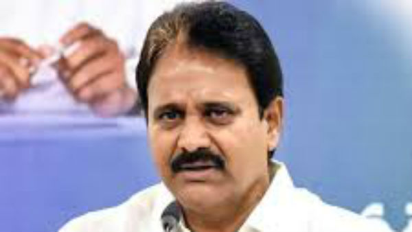మత్స్య కారుల ఘర్షణకు ప్రజాప్రతినిధుల తీరే కారణం