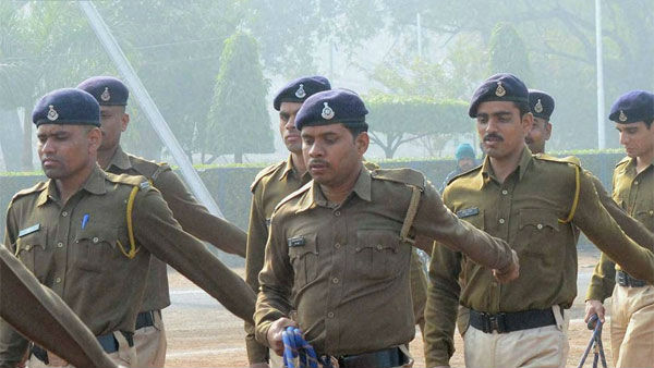 పని భారంలో మూడో స్ధానంలో ఏపీ