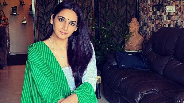సీసీబీ పోలీసుల దెబ్బ