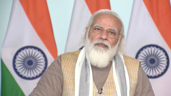 సామాజిక దూర నిబంధనలా ? కరోనా సంక్షోభం వల్ల ఇలానా