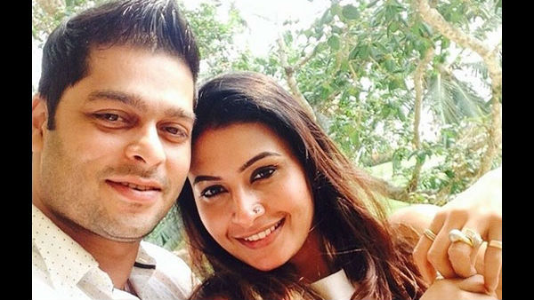 వెడ్డింగ్ యానివర్సరీలో పరాస్..