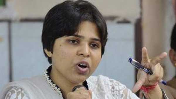 నువ్వు జిల్లాలోకే రాకూడదు