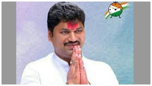 మసాజ్ చేస్తానని సింగర్ నా కొంప ముంచింది