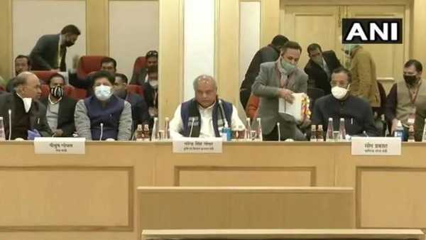 ఏడాన్నిరపాటు చట్టాల నిలుపుదల..