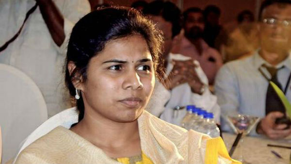 సరైన వైద్యం అందించడం లేదు