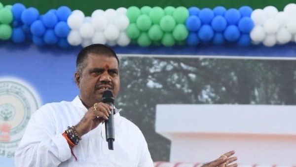 బీజేపీలో ఉన్నవాళ్లే హిందువులా?