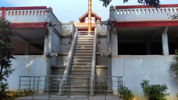 Sabarimala:Devotees throng into Ayyappa swamy temple in Hubballi amid Kerala govt sanctions Sabarimala:Devotees throng into Ayyappa swamy temple in Hubballi amid Kerala govt sanctions