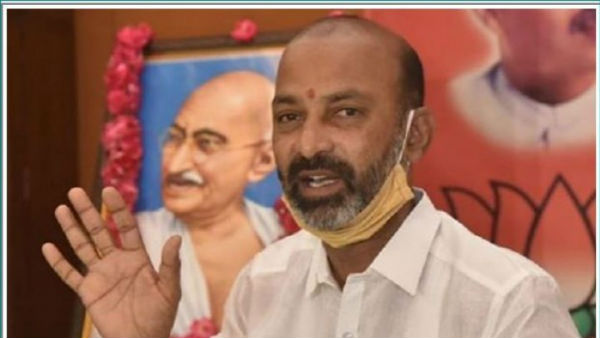 బండి సంజయ్ బైబిల్ వర్సెస్ భవవద్గీత కామెంట్స్