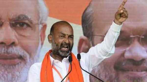 అడ్డగోలుగా దోస్తున్నారు..