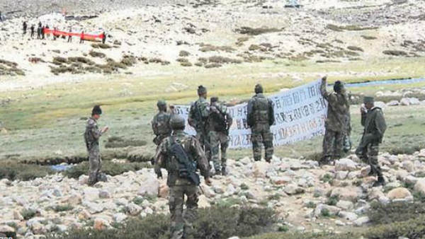 China Moves Back Around 10,000 Troops From Depth Areas Near LAC In Ladakh China Moves Back Around 10,000 Troops From Depth Areas Near LAC In Ladakh