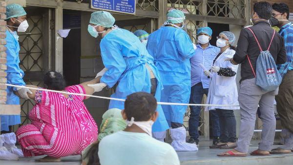 కరోనా పిల్ల వైరస్ల దాడి