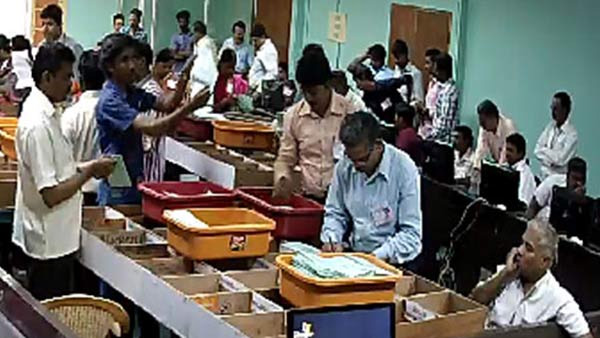 ఏపీ పంచాయతీ వార్ ను జాగ్రత్తగా గమనిస్తున్న దేశం