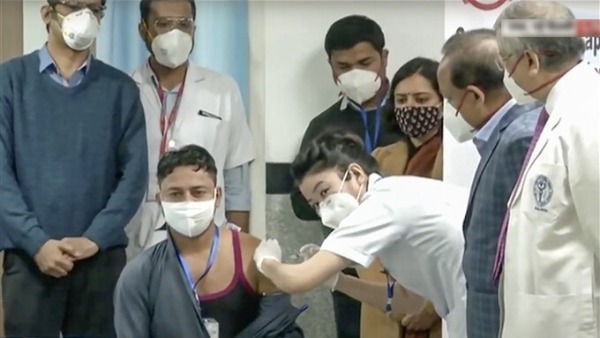 మూడో దశ క్లినికల్ ట్రయల్స్ లో ఉండటమే కారణం