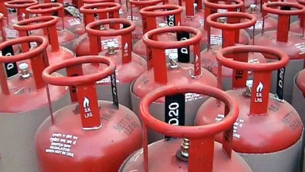 Consumers can get gas cylinders within hours of booking Consumers can get gas cylinders within hours of booking