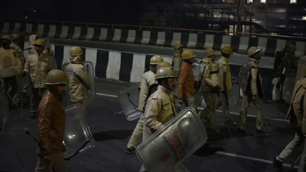 Section 144 imposed at Ghazipur border: Delhi traffic alert Section 144 imposed at Ghazipur border: Delhi traffic alert