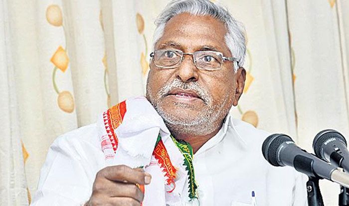congress mlc jeevanreddy fire on trs congress mlc jeevanreddy fire on trs