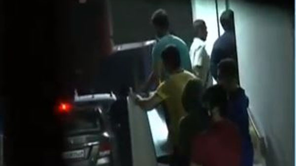 సినీ ఫక్కీలో కిడ్నాప్