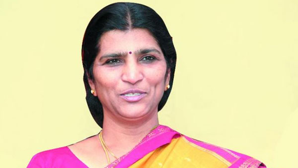 నిమ్మగడ్డకు హితవు పలికిన లక్ష్మీ పార్వతి