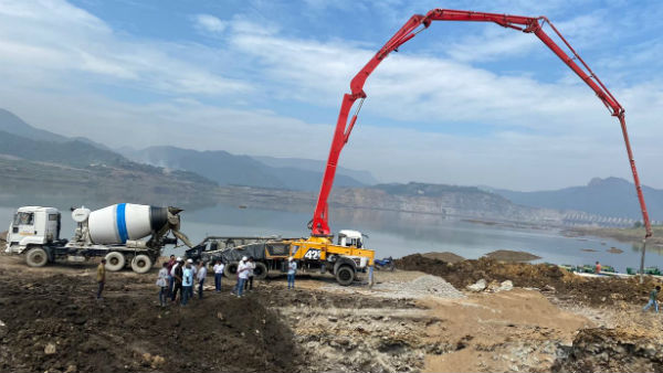 polavaram project spill channel concrete works begins today polavaram project spill channel concrete works begins today