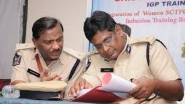 ఇంతకీ ఎవరీ ఐజీ సంజయ్