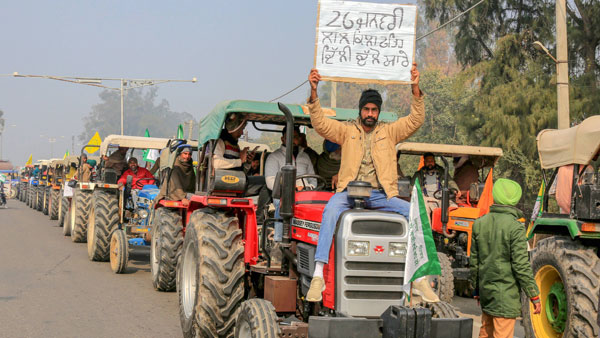 Farmers R-Day tractor rally only at Delhi border, appeals to avoid separatist elements Farmers R-Day tractor rally only at Delhi border, appeals to avoid separatist elements