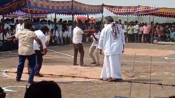 ఎమ్మెల్యేల ఒత్తిడితో పోలీసుల హ్యాండ్సప్