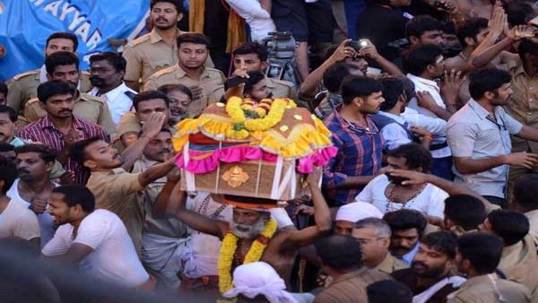 టీవీల్లో మకరజ్యోతి దర్శనం ప్రత్యక్ష ప్రసారం
