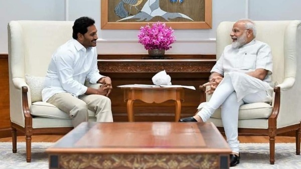 విగ్రహాల ధ్వంసంపై ప్రధానికి రిపోర్టు
