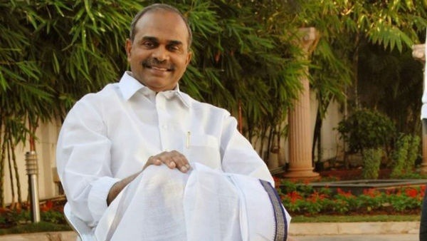 జగమొండి వైఎస్ వెనక్కి తగ్గిన వేళ