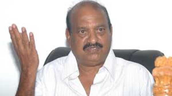 వాలంటీర్ వ్యవస్థను తీసేయాలి