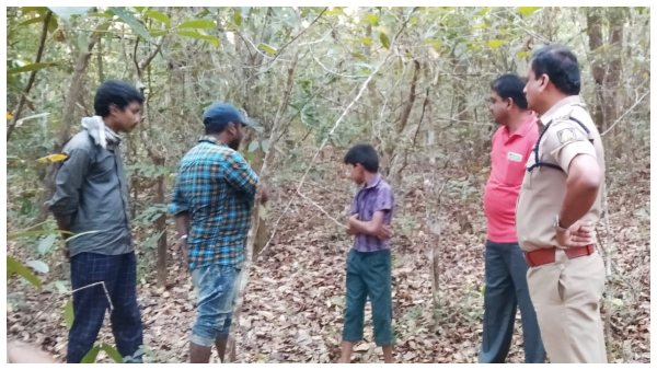 ప్రైవేట్ స్కూల్ అమ్మాయి