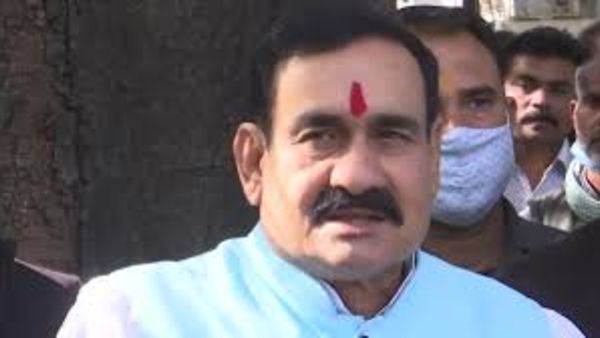 క్యాపిటల్ దాడితో పోల్చిన మీనా హ్యారిస్